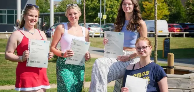 Lowe Sixth Results 0077 1024x768